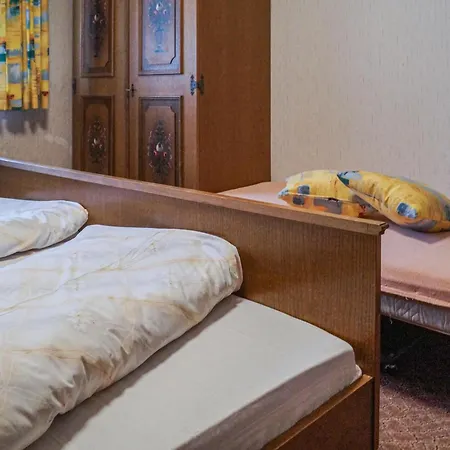 Schoene Ferienwohnung Fuegen Lägenhet Fügen